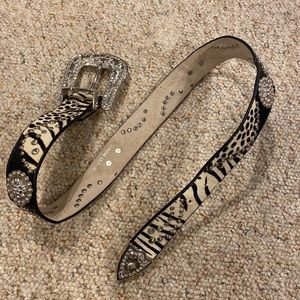 Western belt with rhinestones cowhide